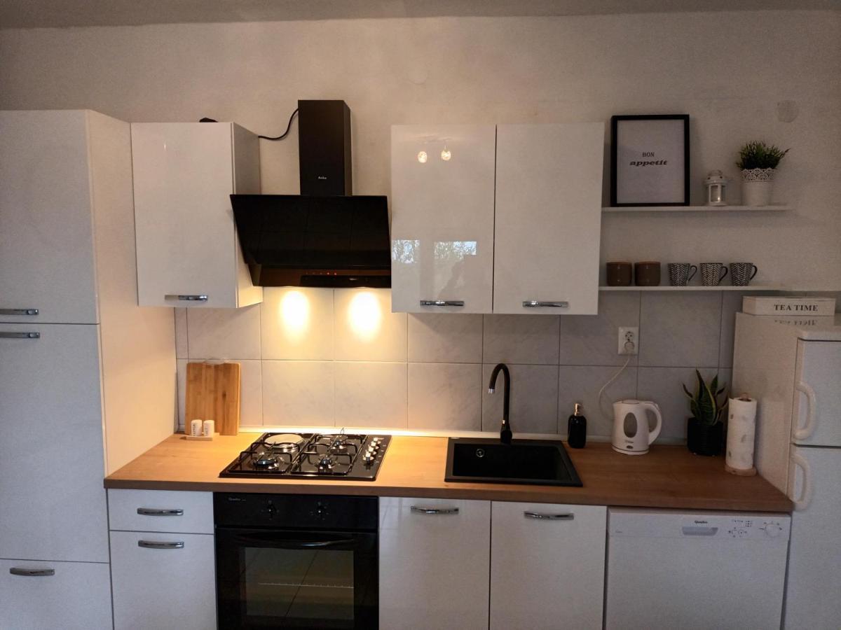 Apartment House Ana *